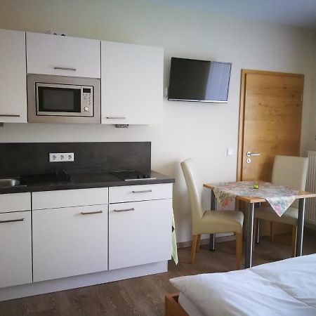 Hopfenerlebnishof Apartment Altmannstein ภายนอก รูปภาพ