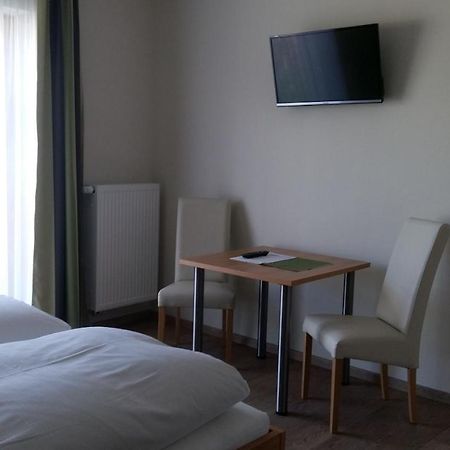 Hopfenerlebnishof Apartment Altmannstein ภายนอก รูปภาพ