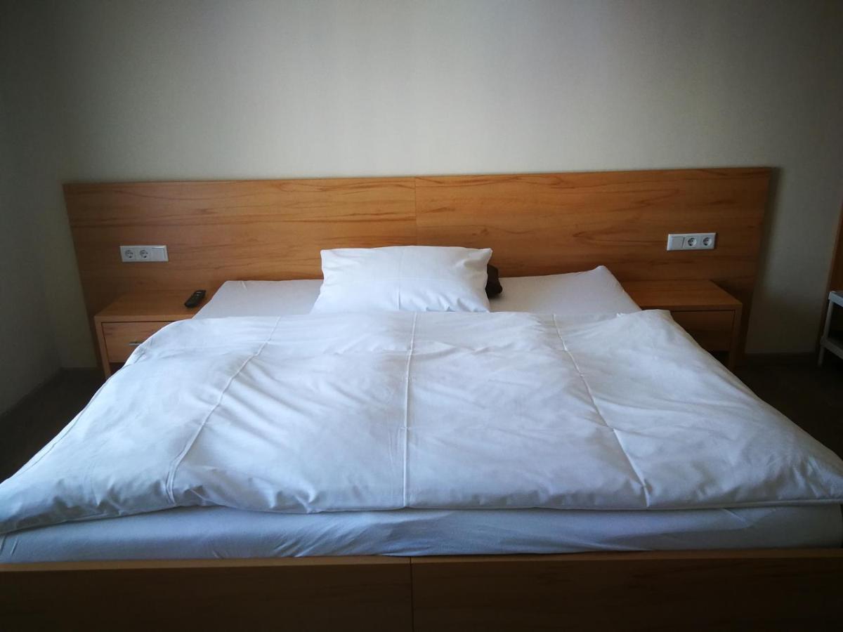 Hopfenerlebnishof Apartment Altmannstein ภายนอก รูปภาพ