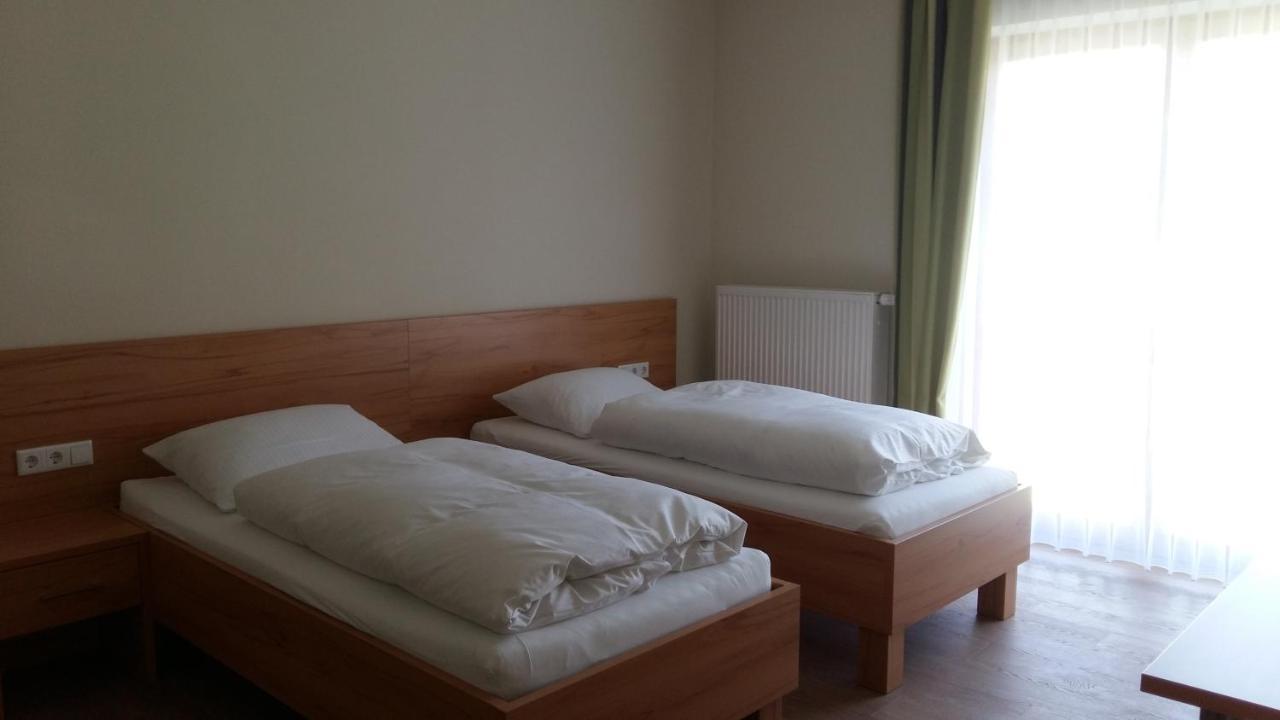 Hopfenerlebnishof Apartment Altmannstein ภายนอก รูปภาพ